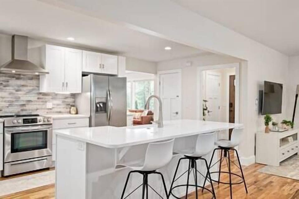 Kitchen island