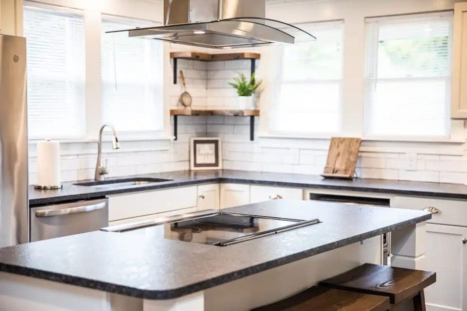 Kitchen - May 2023