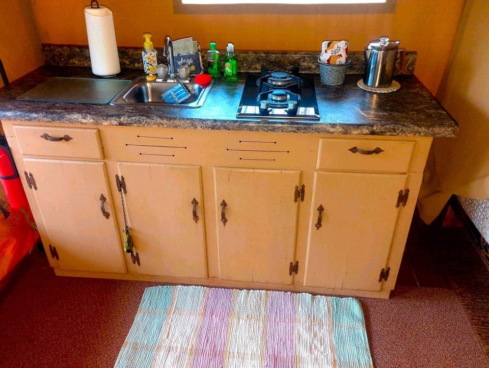 Kitchenette 