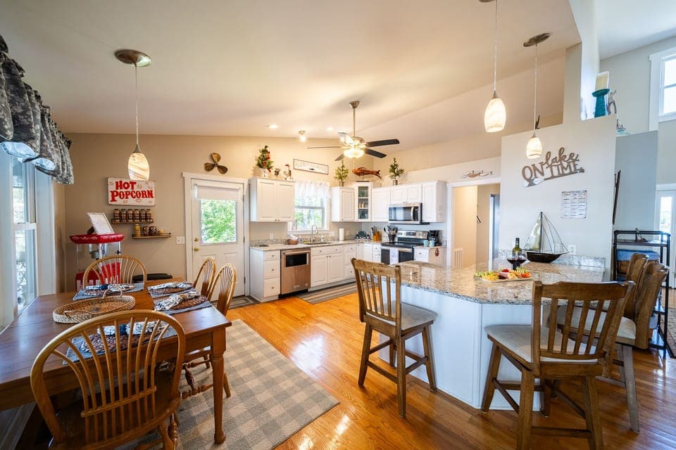 Kitchen (1)