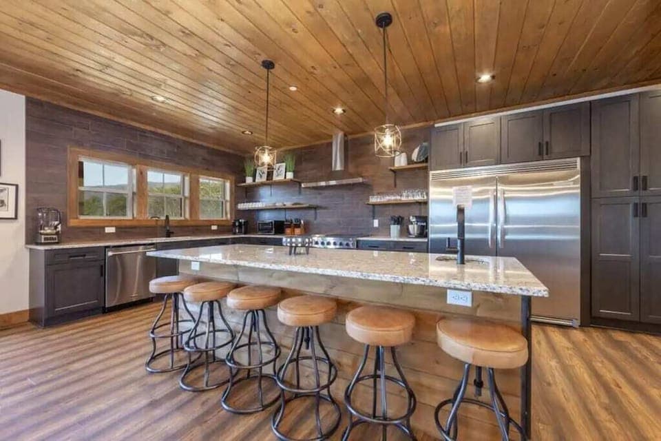 Top of the Summit Lodge's fully equipped kitchen