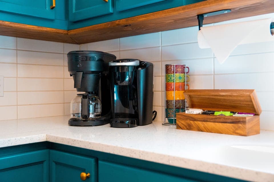 Coffee/Tea station, make a single cup or a whole pot. 