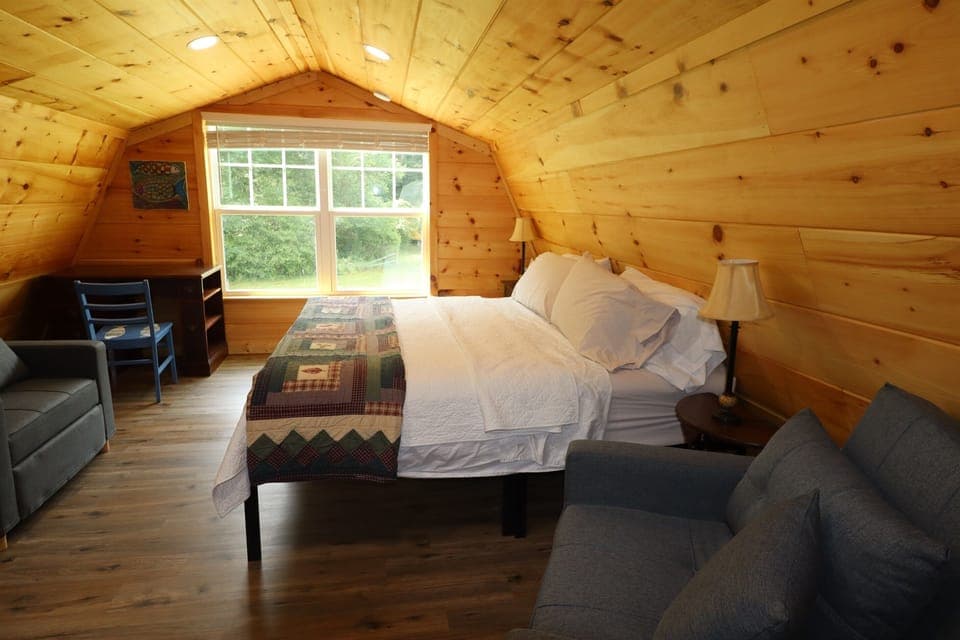 King size bed with a King sized view
