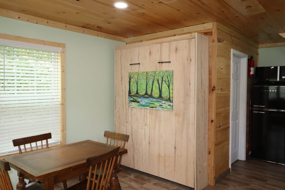 Queen murphy bed
