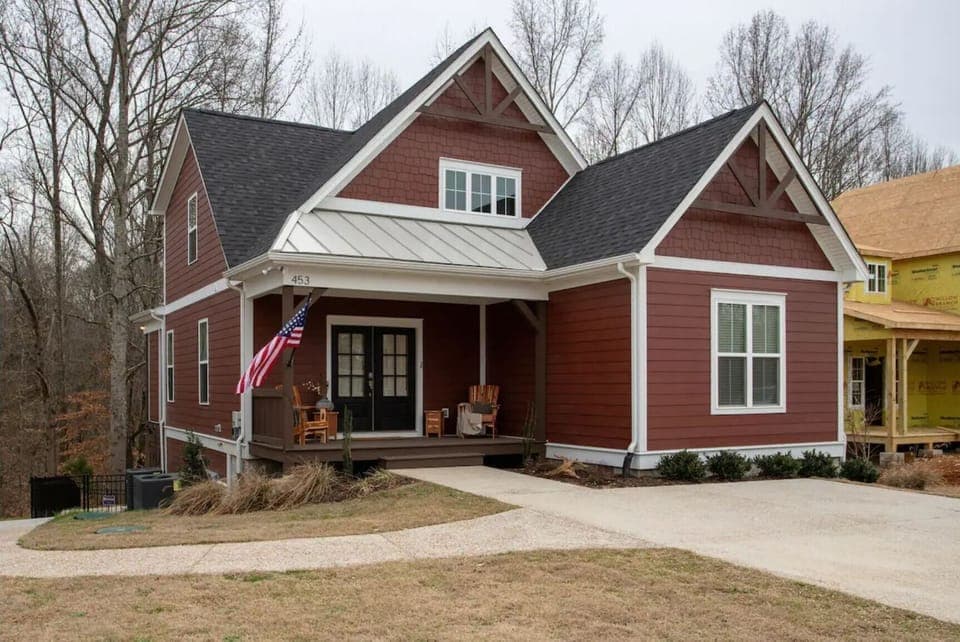 Welcome to the Holiday House! 