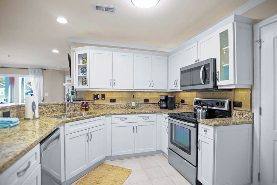 Fully stocked kitchen to prep all your group meals.