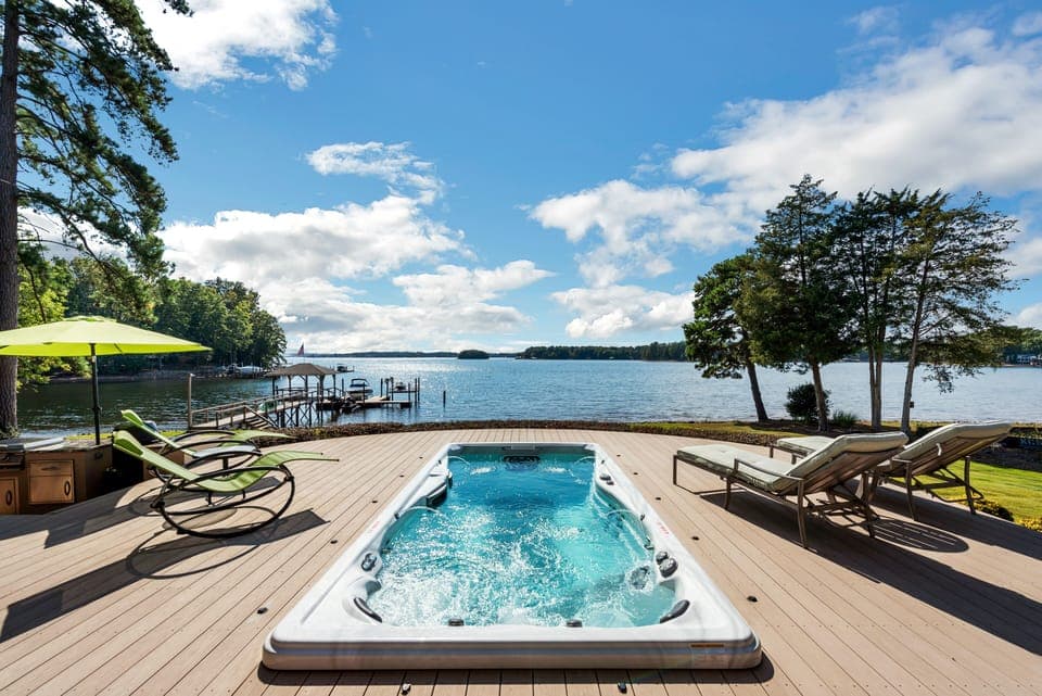 Enjoy the large Swim Spa/Hot Tub with a spectacluar view