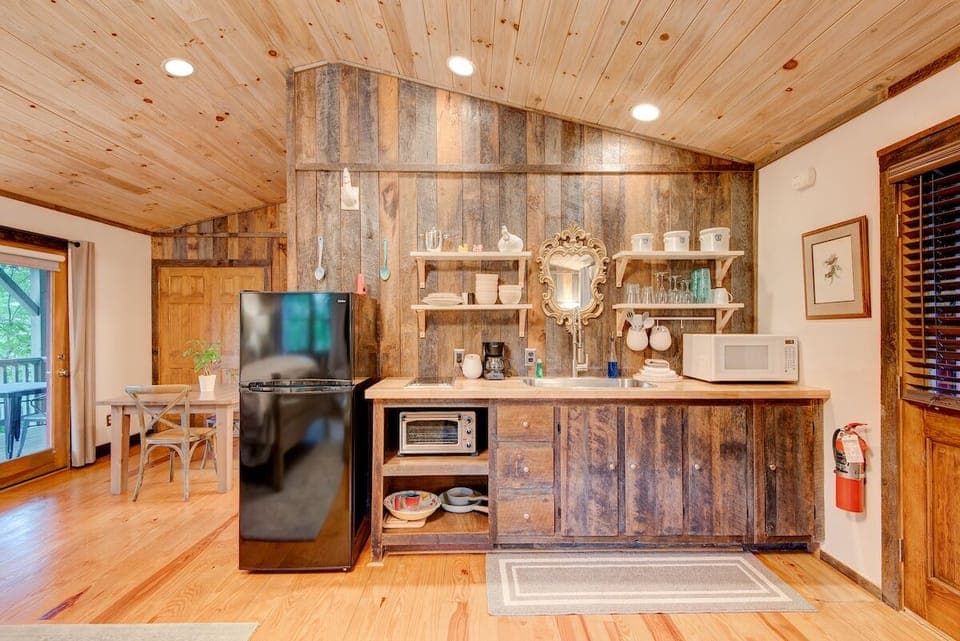 Private kitchenette