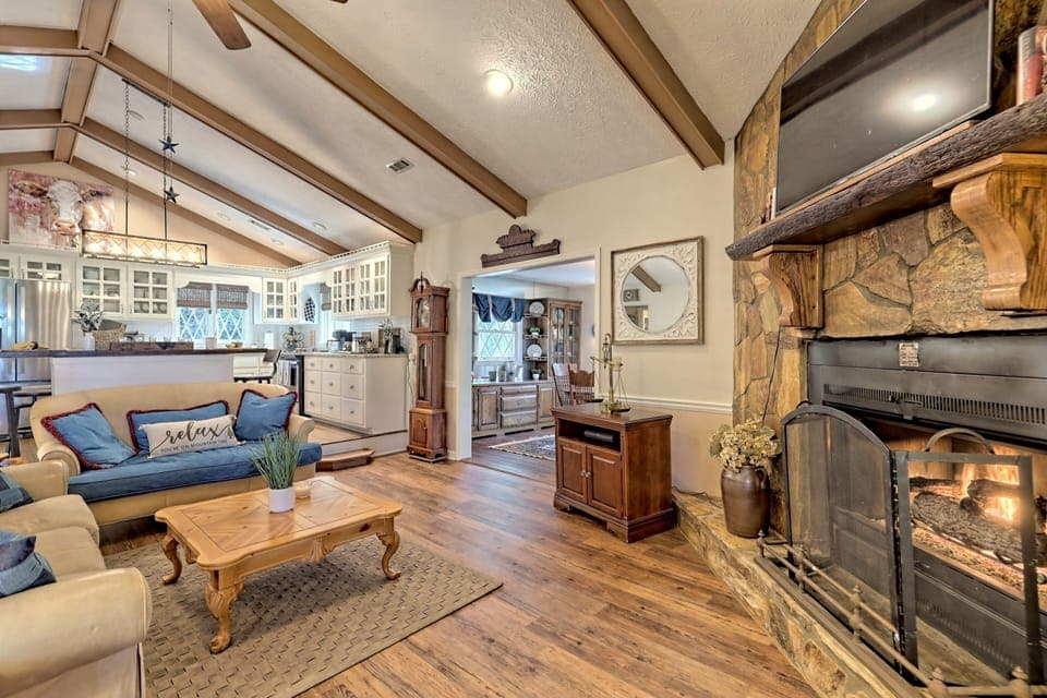 Upper Living Room