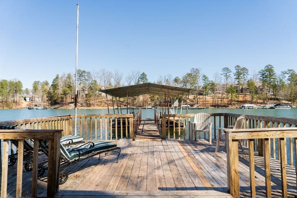 Dock