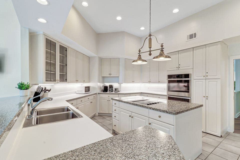 26 Duck Hawk - Kitchen (Upstairs)