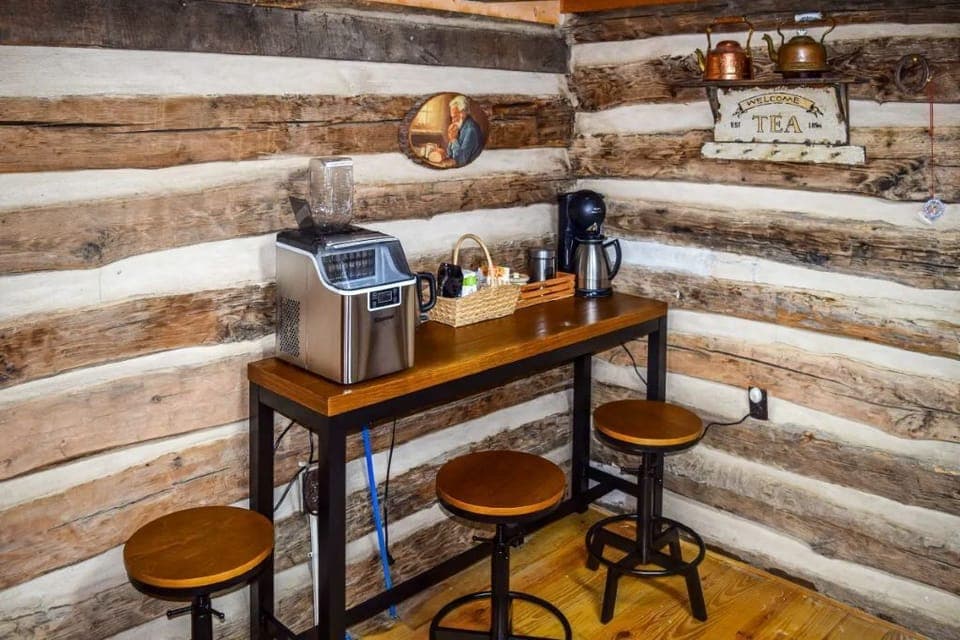 Tea and Coffee Bar 
