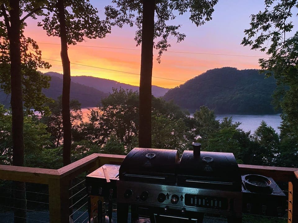 Imagine Grilling and seeing the amazing lake natahalia and the smokey mountains 