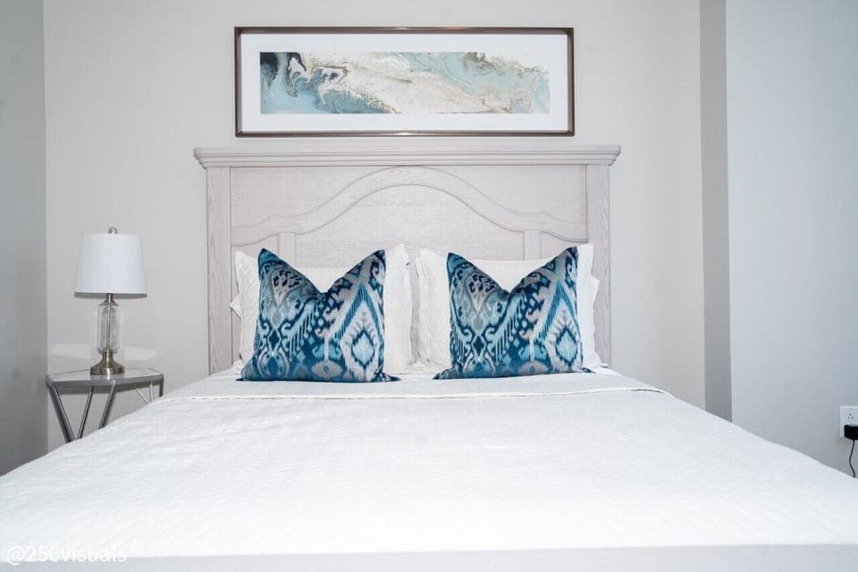 Queen Bed