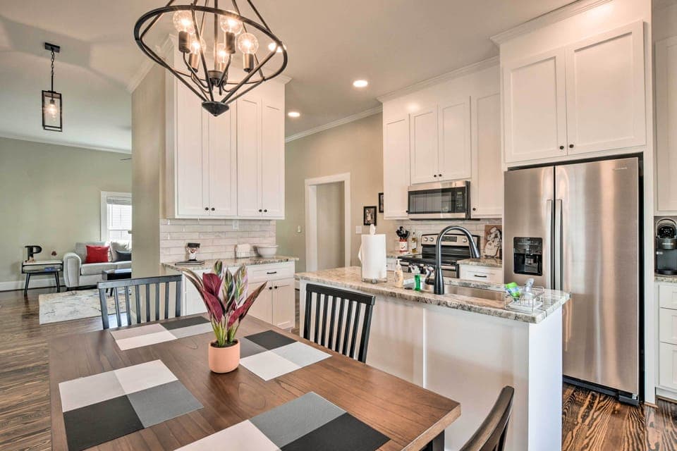 House (2 Bedrooms) | Interior