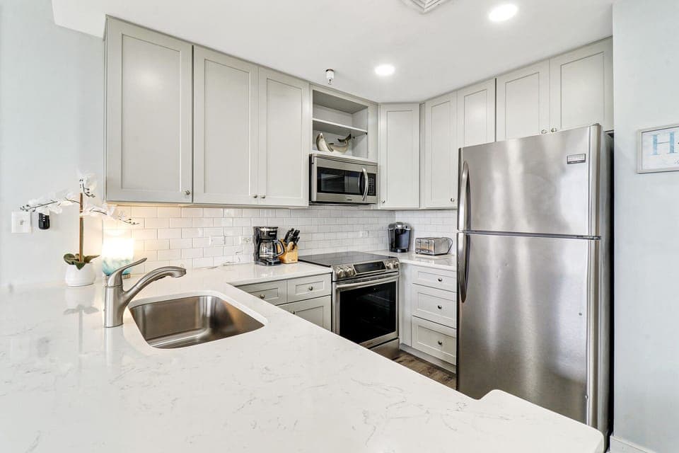 1206 Seacrest | Kitchen - 1206 Seacrest | Kitchen