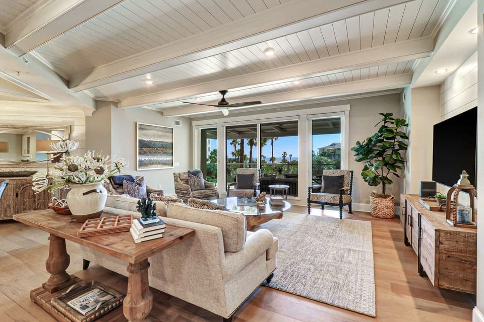 101 Seacrest | Living Room - 101 Seacrest | Living Room
