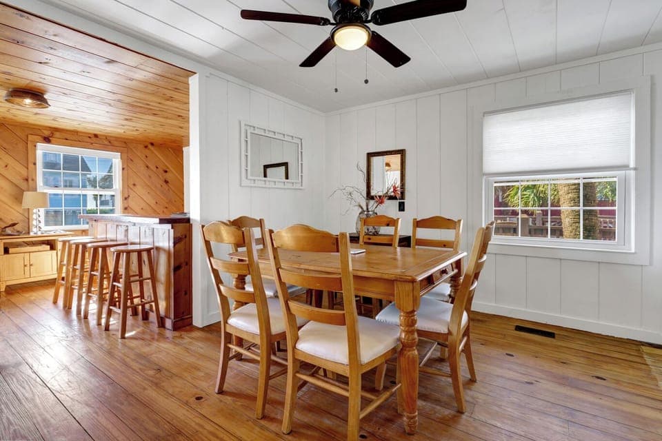 Open Dining Area