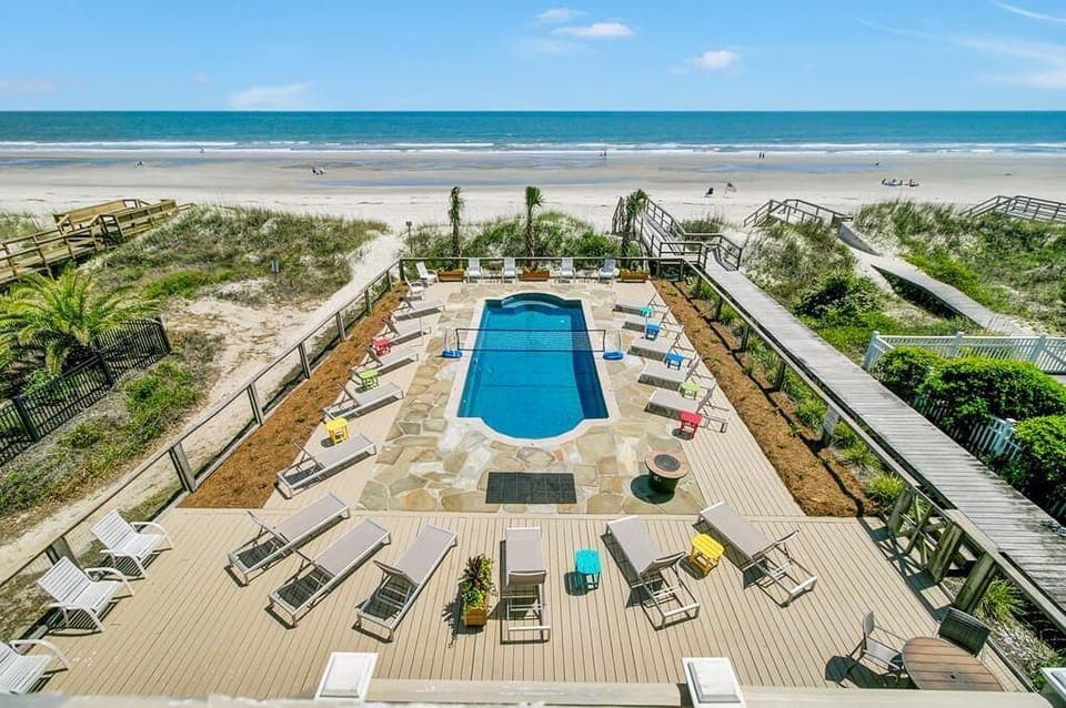 The Oceanfront View, Can't Top This