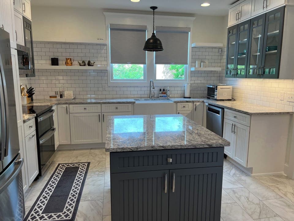 Large kitchen with island. 