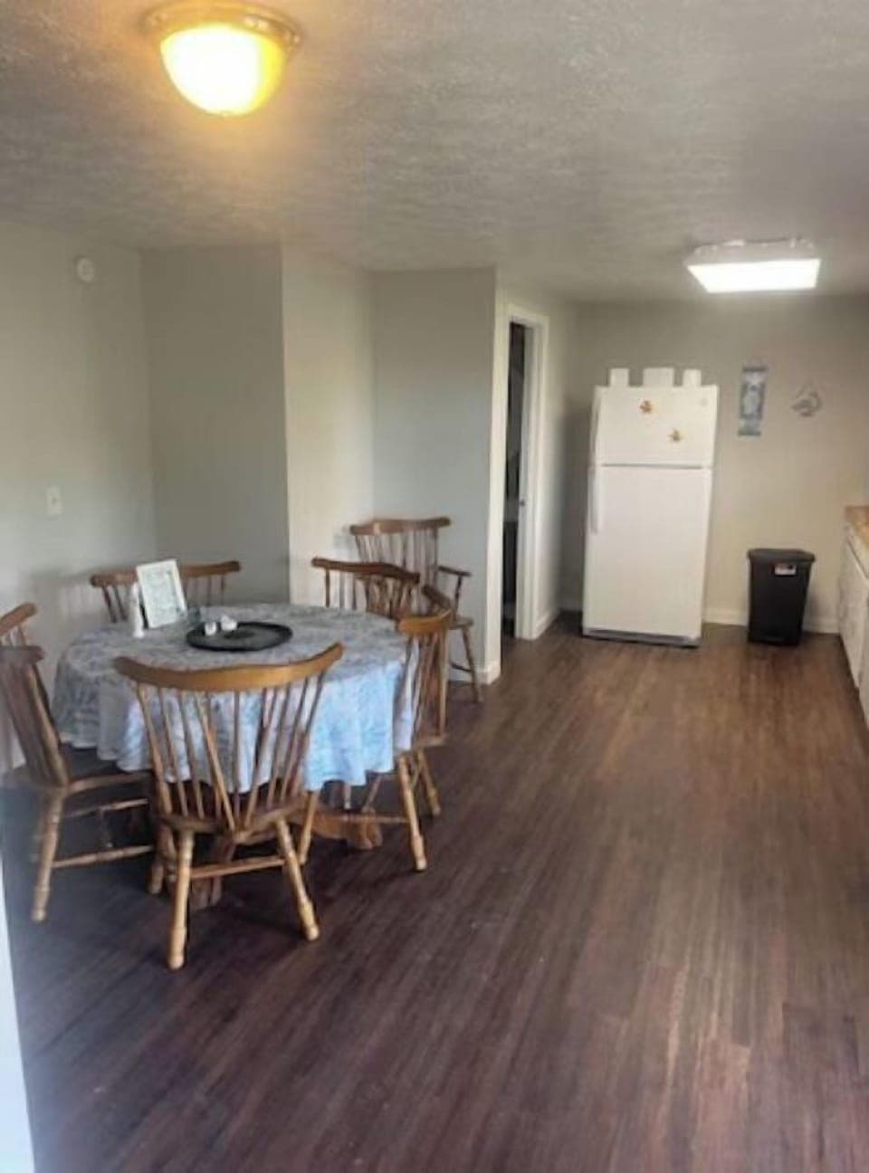 Indoor Dining