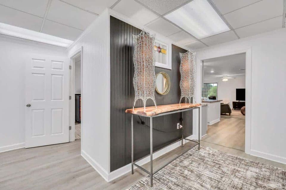 Entry way
