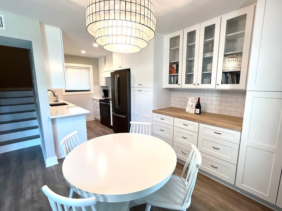 Enjoy a cheerful atmosphere in the bright dining space.