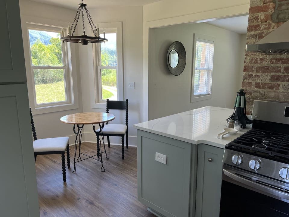 Breakfast nook
