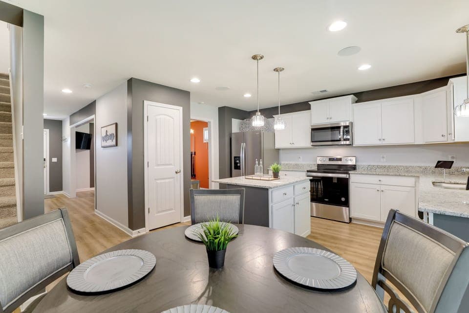 House (4 Bedrooms) | Interior