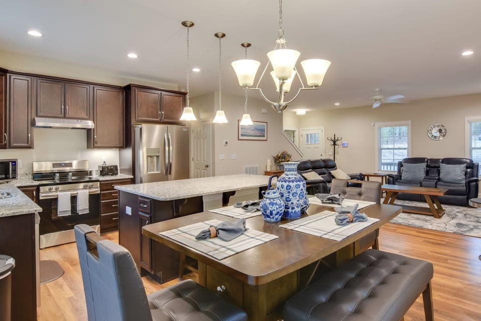House (3 Bedrooms) | Interior