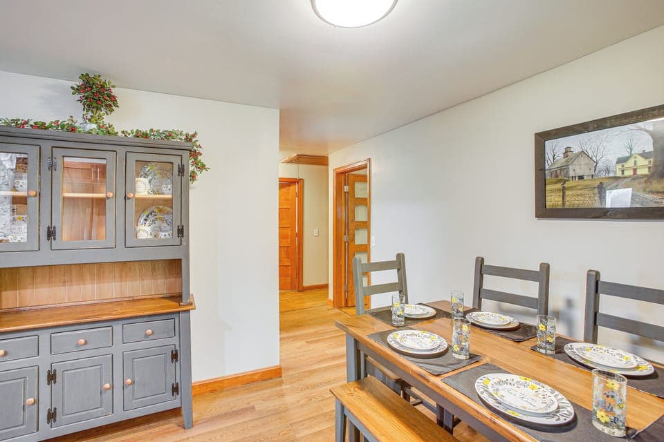 House (2 Bedrooms) | Interior