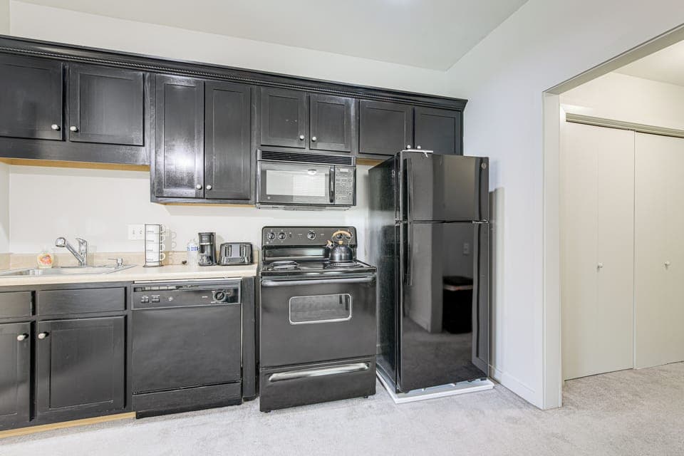Apartment (0 Bedroom) | Interior