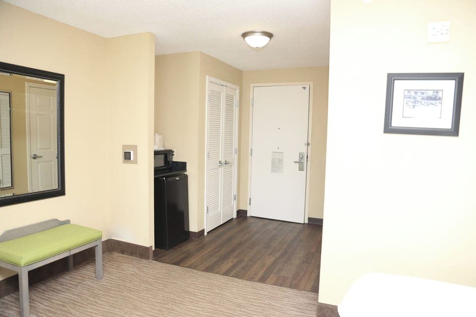 In-room safe, individually decorated, individually furnished, desk