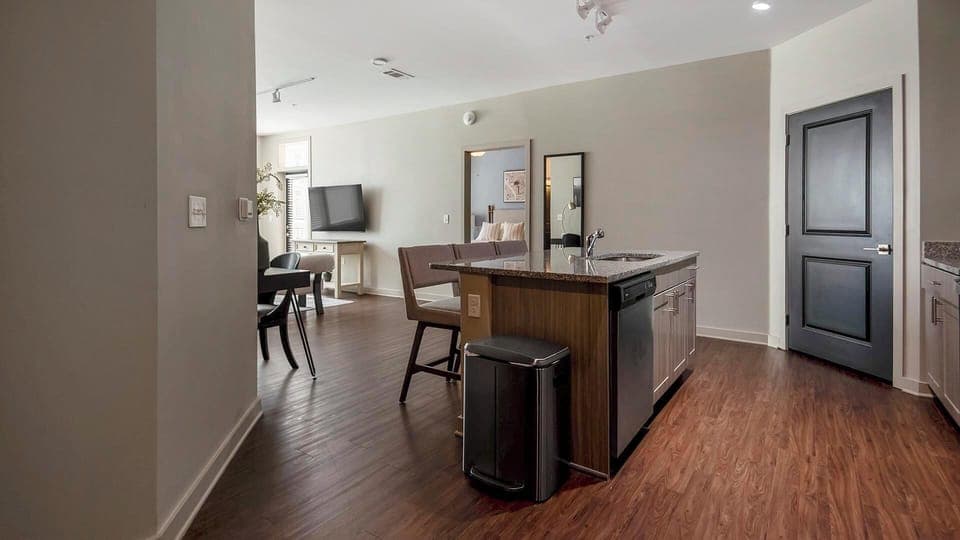 Apartment (2 Bedrooms) | Private kitchen | Fridge, coffee/tea maker