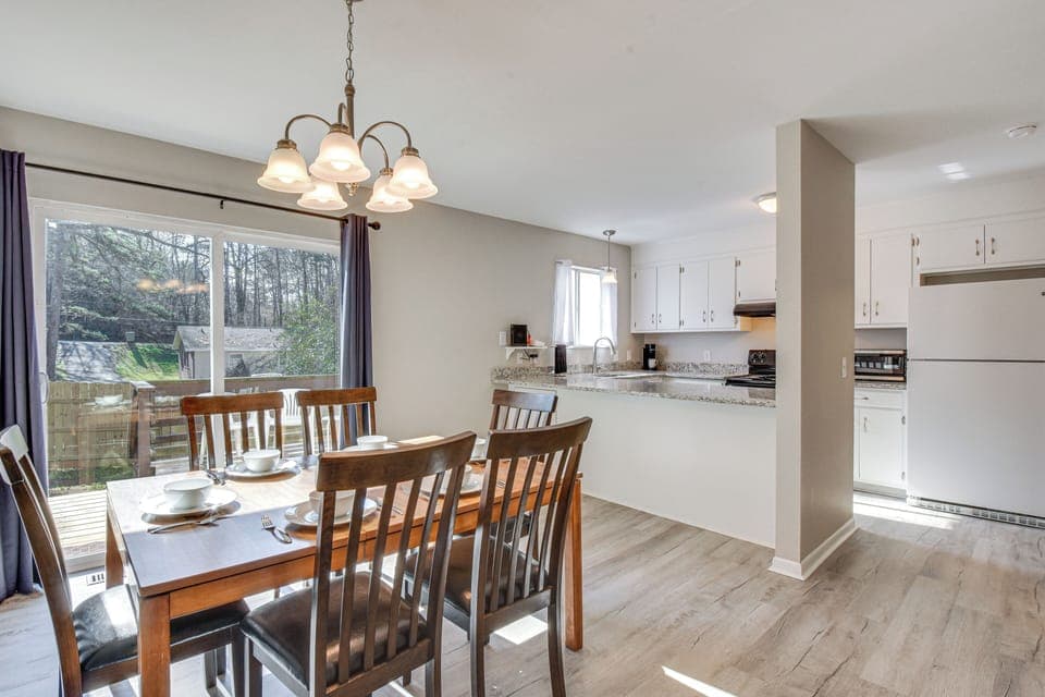 Apartment (3 Bedrooms) | Front of property
