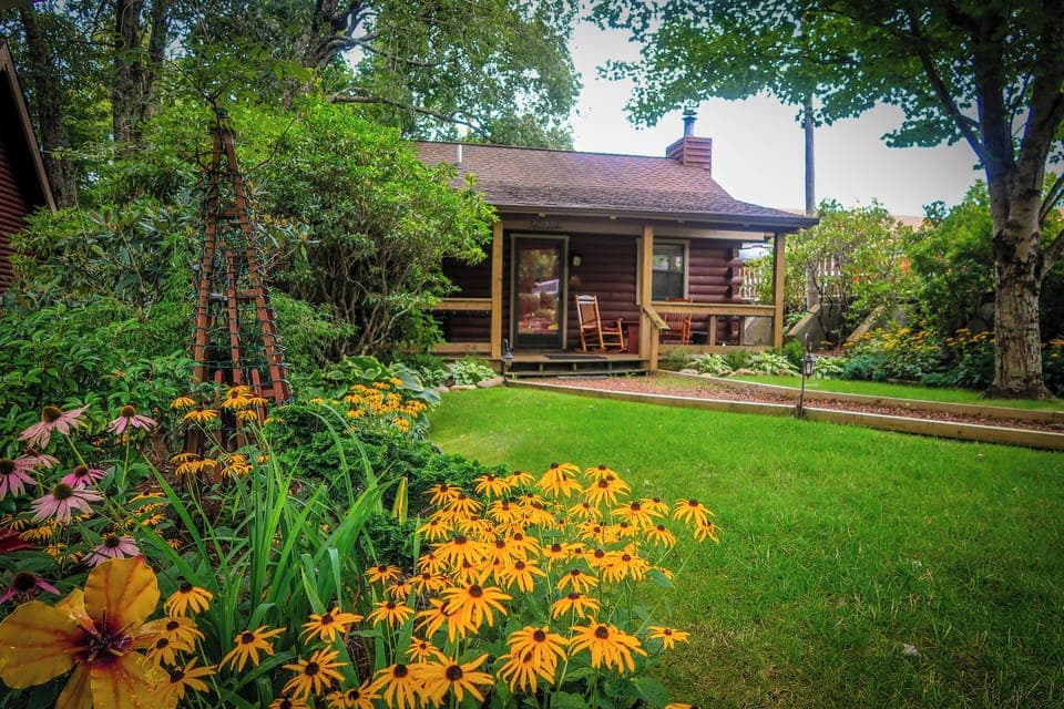 Cabin | Individually decorated, individually furnished, free WiFi, bed sheets