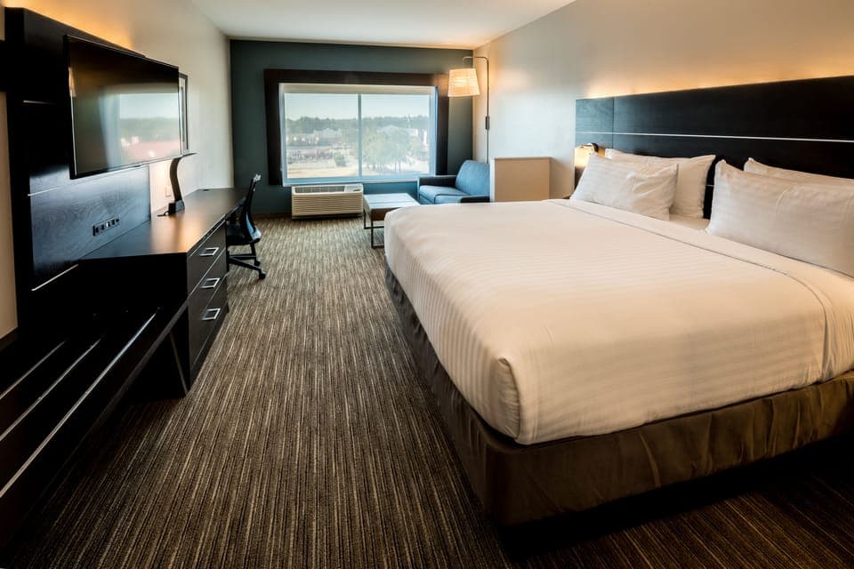 In-room safe, desk, blackout drapes, iron/ironing board