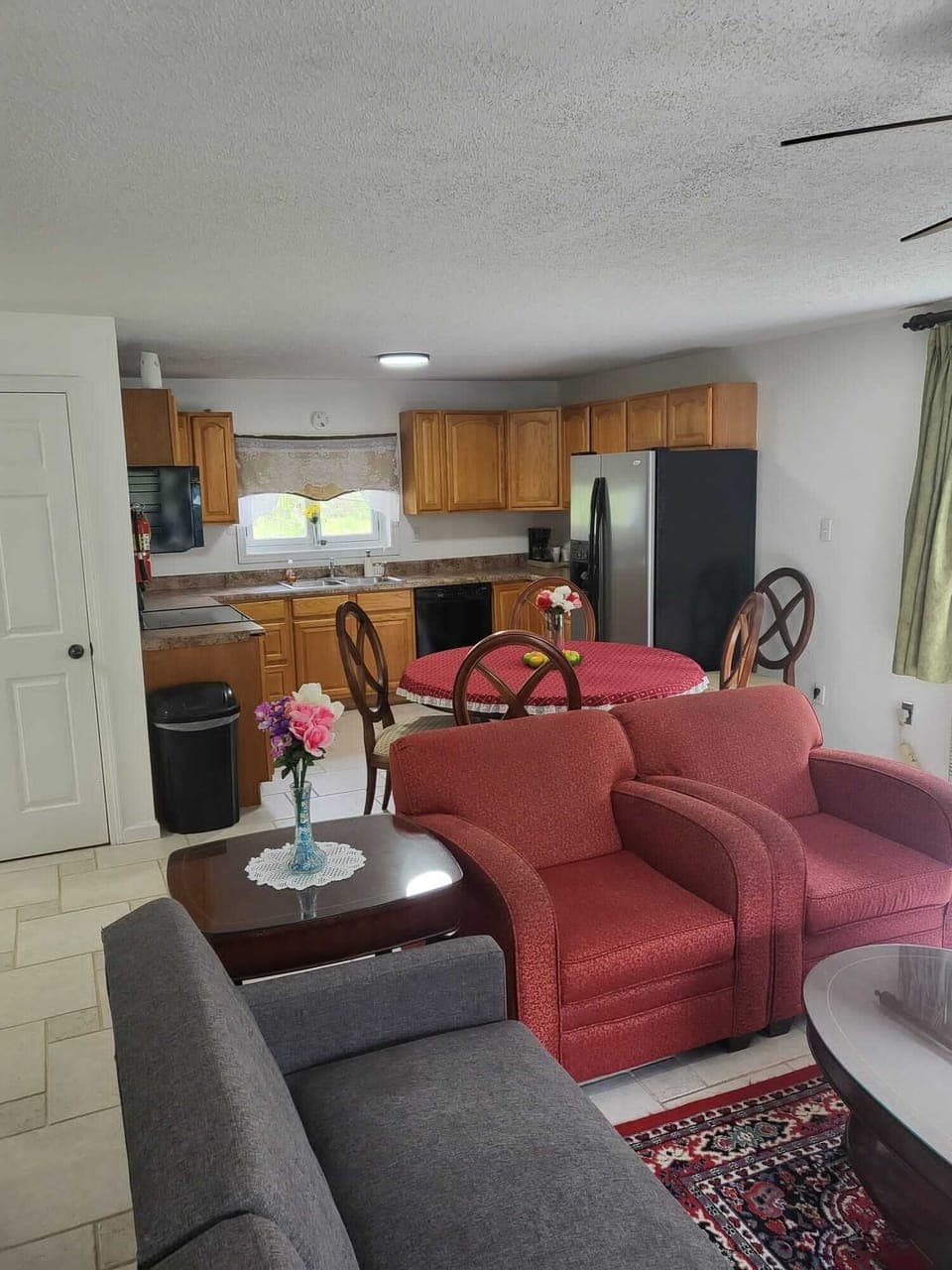 Signature Cabin, 2 Bedrooms, Non Smoking | Living area | Flat-screen TV