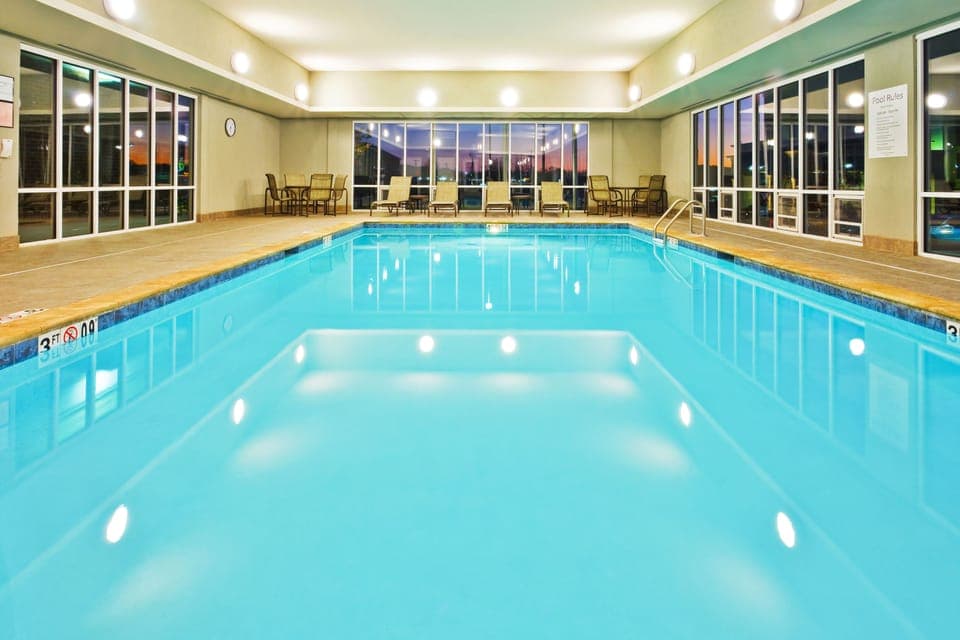 Indoor pool, open 8 AM to 10:00 PM, sun loungers