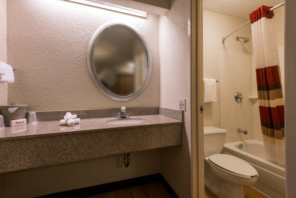 Free toiletries, towels, soap, shampoo