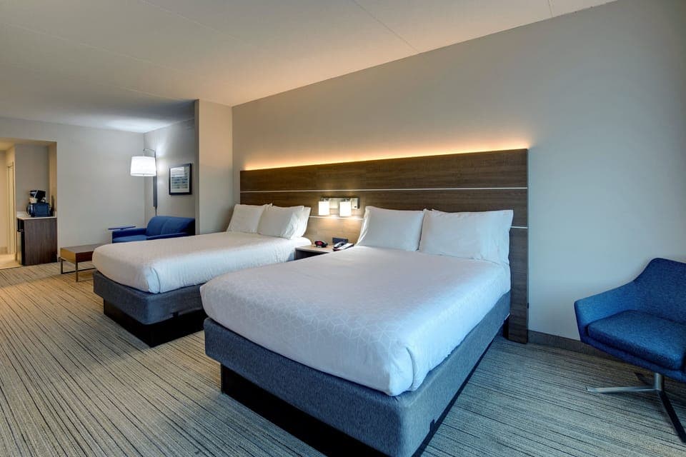 Suite, 2 Double Beds | Premium bedding, desk, laptop workspace, blackout drapes