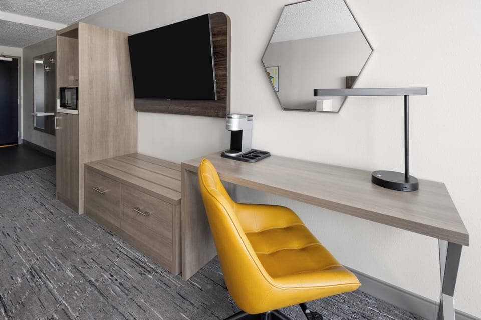 Suite, 1 King Bed with Sofa bed | In-room safe, desk, iron/ironing board, free WiFi