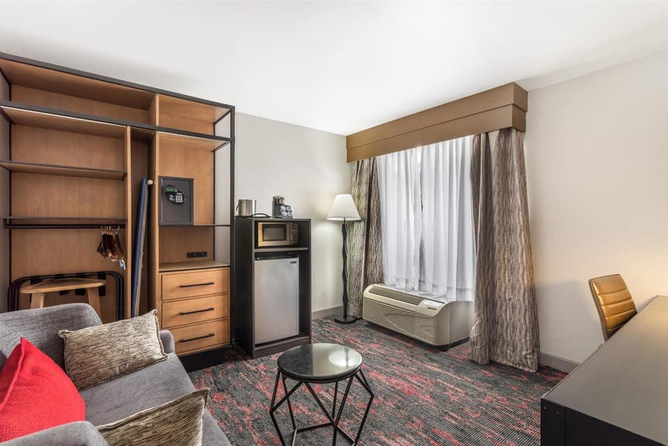 In-room safe, desk, laptop workspace, blackout drapes