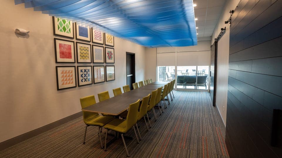 Meeting facility