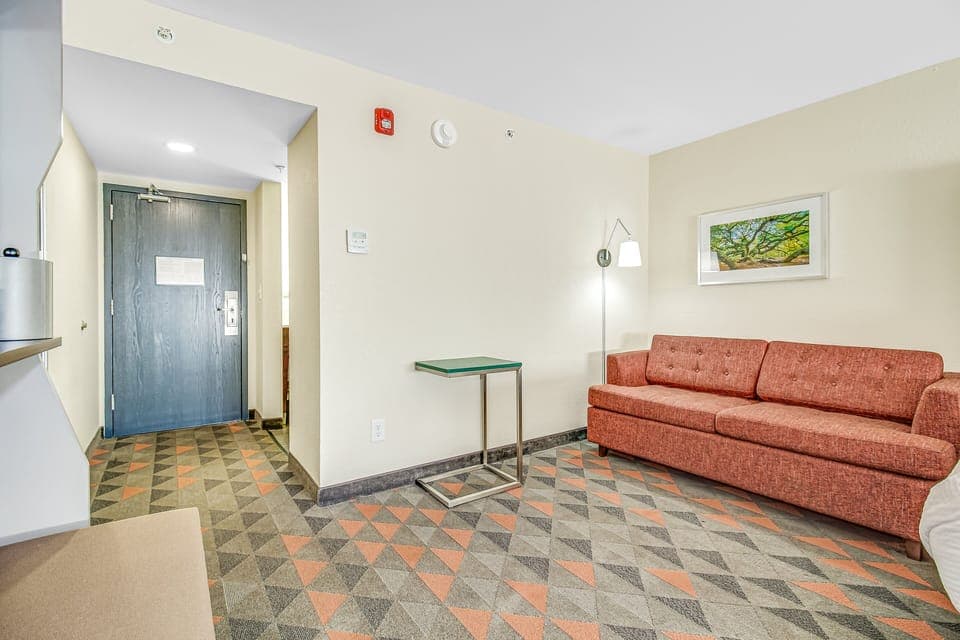 Room amenity