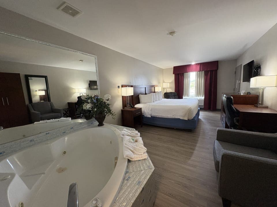 Desk, free WiFi, bed sheets, alarm clocks