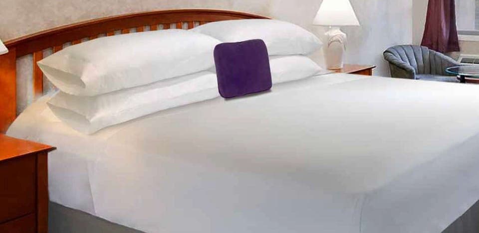 Desk, free WiFi, bed sheets, alarm clocks