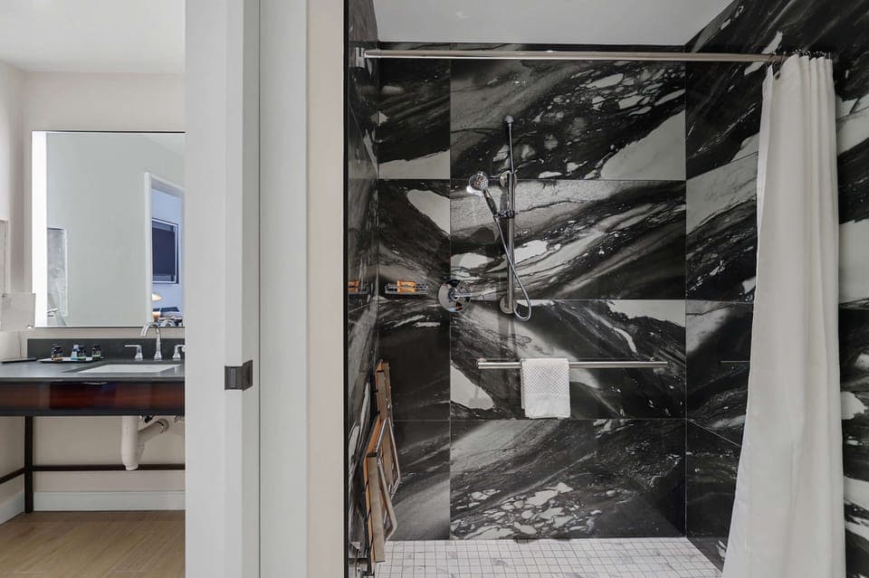 Bathroom shower