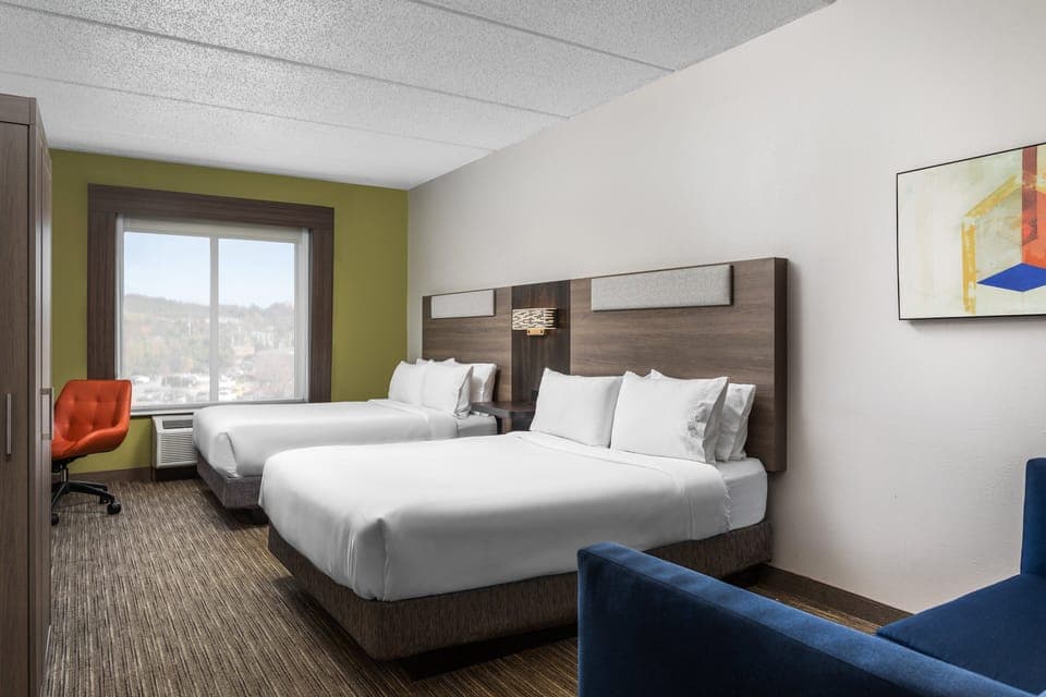 Suite, Multiple Beds (Dry Bar) | Premium bedding, pillowtop beds, individually furnished, desk