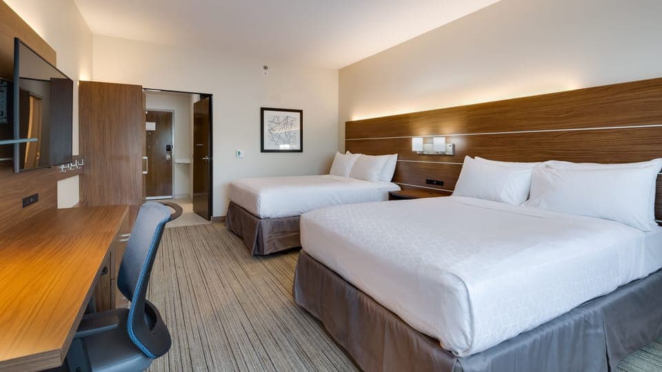 Standard Room, 2 Queen Beds, Accessible (Comm, Mobility, Access Tub) | Free cribs/infant beds, free rollaway beds, bed sheets
